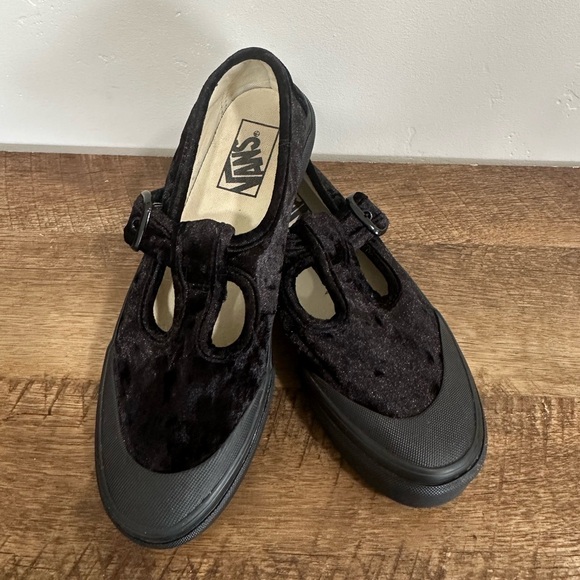 Vans Shoes - VANS SOLID BLACK STYLE 93 CRUSHED VELVET MARY JANE SNEAKERS WITH BUCKLE 7.5